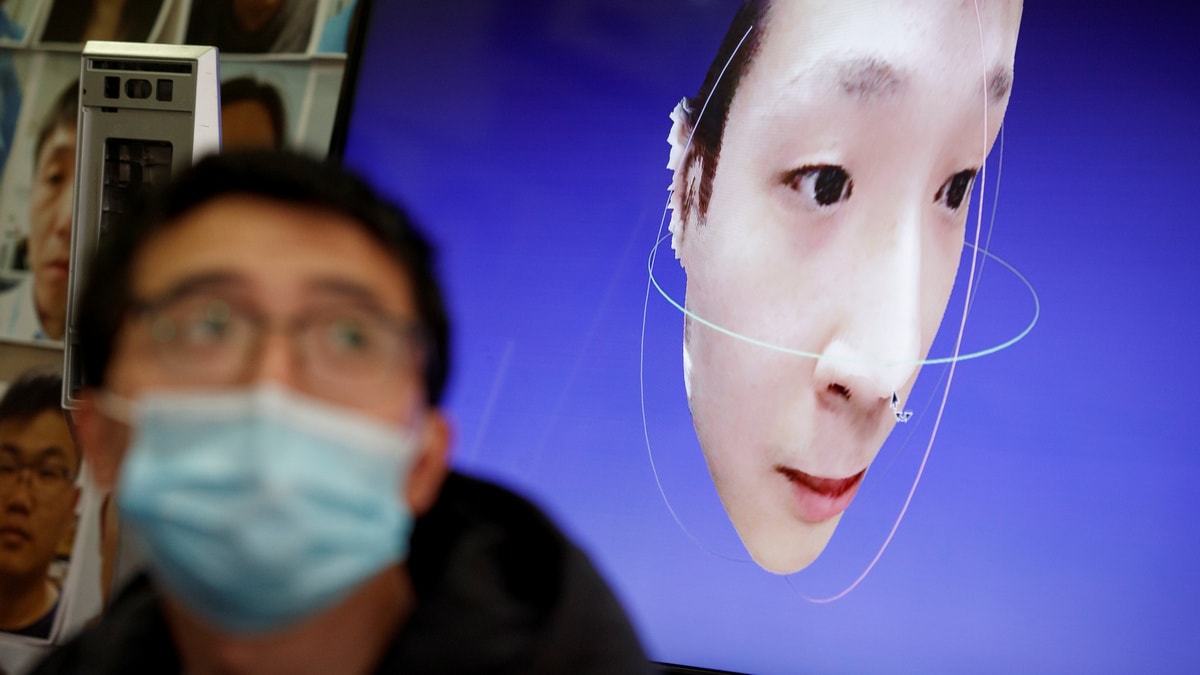 China’s Coronavirus Campaign Offers Glimpse Into Surveillance System