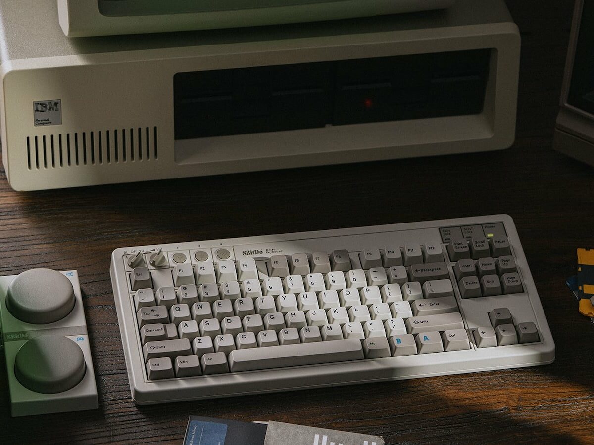 The Mechanical Keyboard M Edition by 8BitDo has a classic look