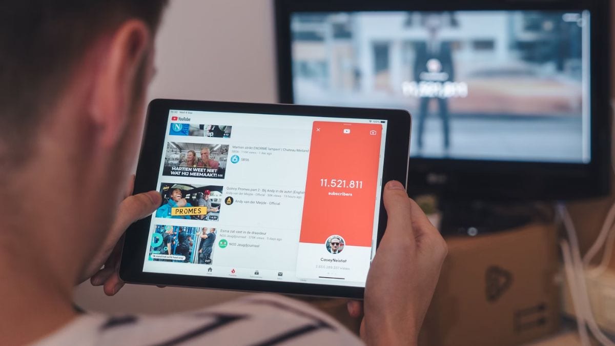 YouTube Tests New ‘Hype’ Feature, Boosting Community Engagement for Small Creators