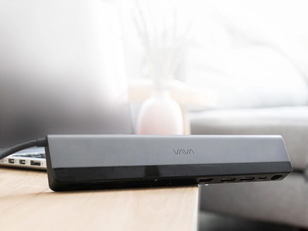 VAVA 12-in-1 USB-C docking station on Gadget Flow