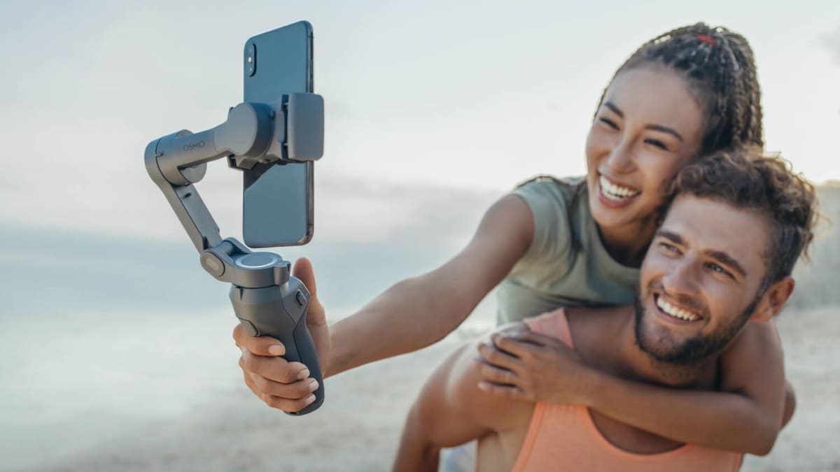 DJI Osmo Mobile 3 Handheld Foldable Smartphone Camera Stabiliser Launched