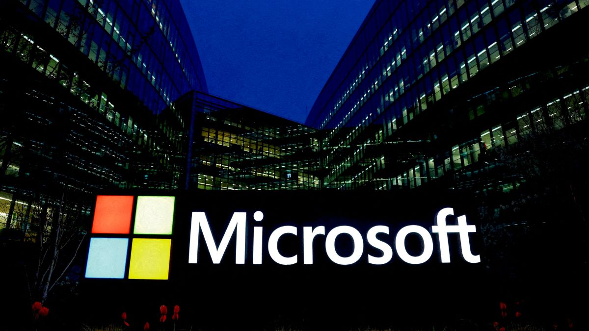 Microsoft Forecasts Slower Cloud Business Growth in Second Quarter