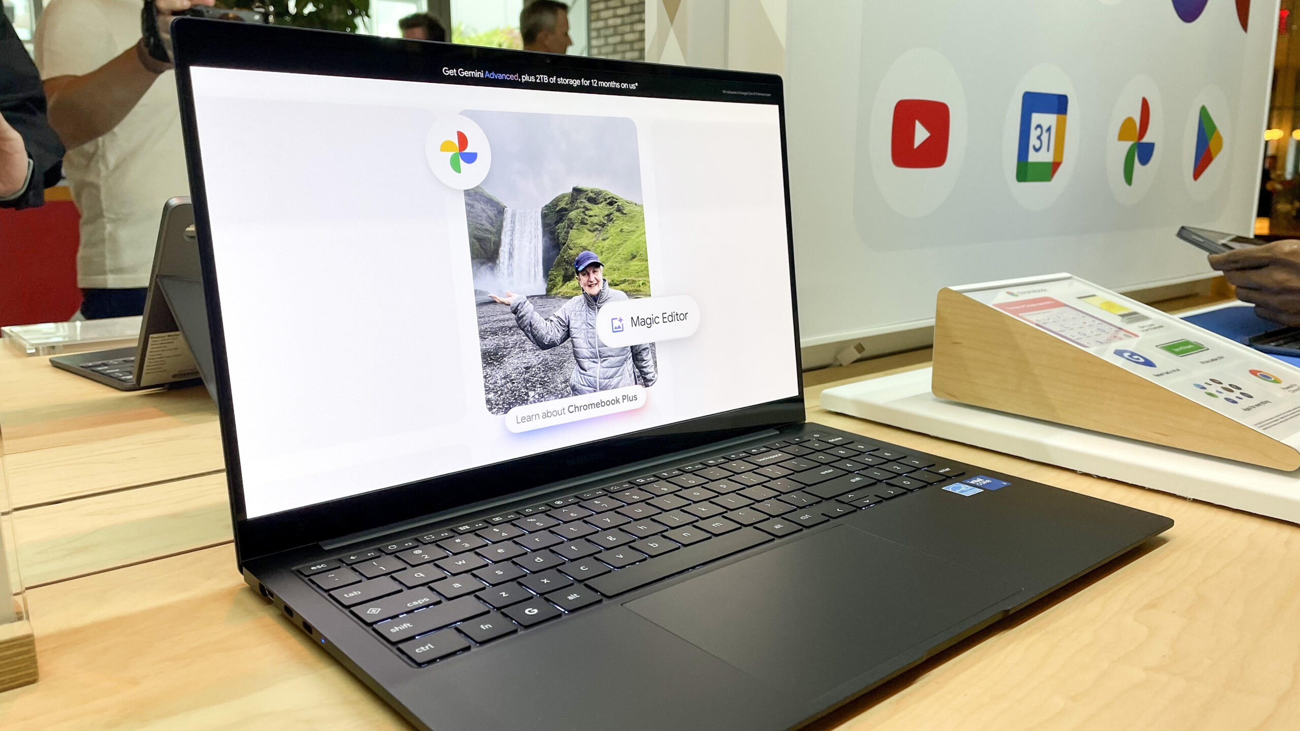 The Chromebook Plus with the best display I’ve tested is also the most portable