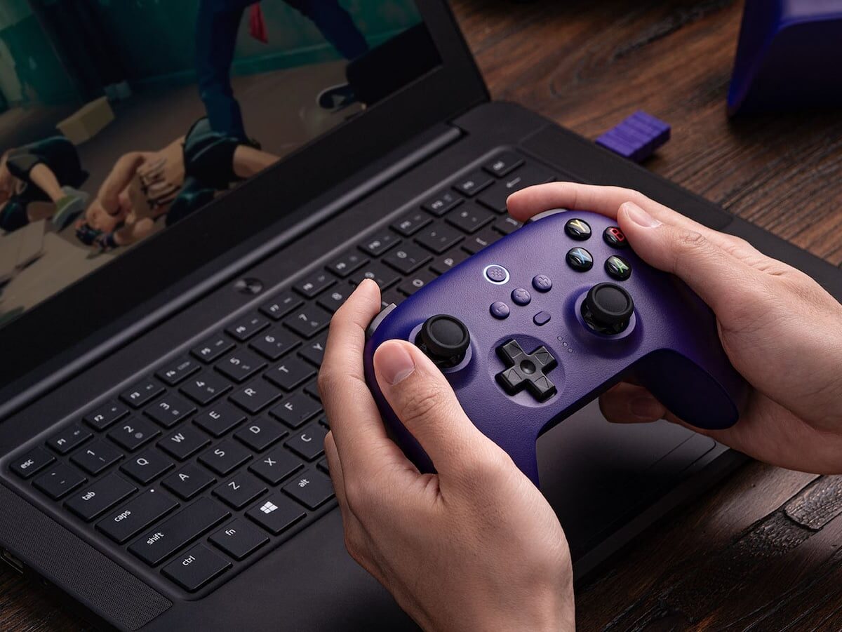 8Bitdo Ultimate 2.4G wireless controller has serious upgrades!