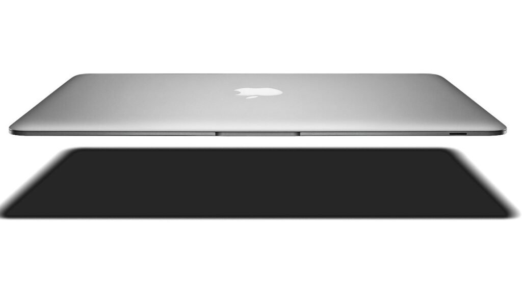 52400-137688-000-lead-MacBook-Air-xl.jpg