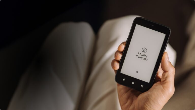 Mudita-Kompakt-01.jpeg