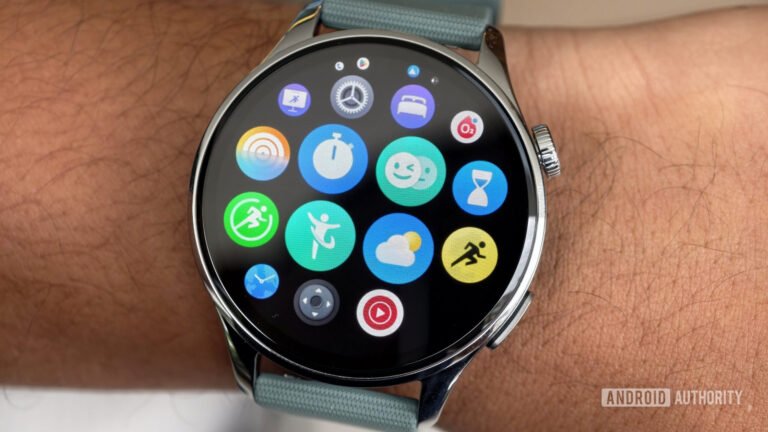 Xiaomi-Watch-5-on-wrist-scaled.jpg