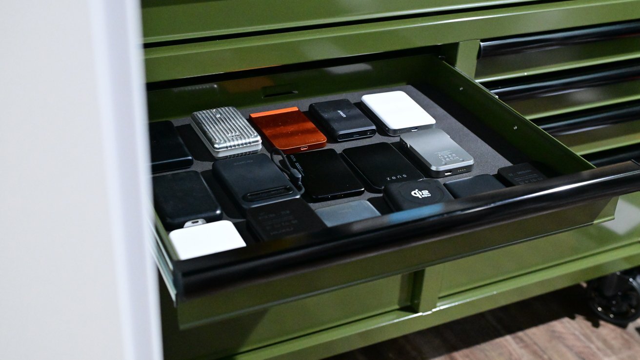 67826-142948-Battery-Drawer-xl.jpg