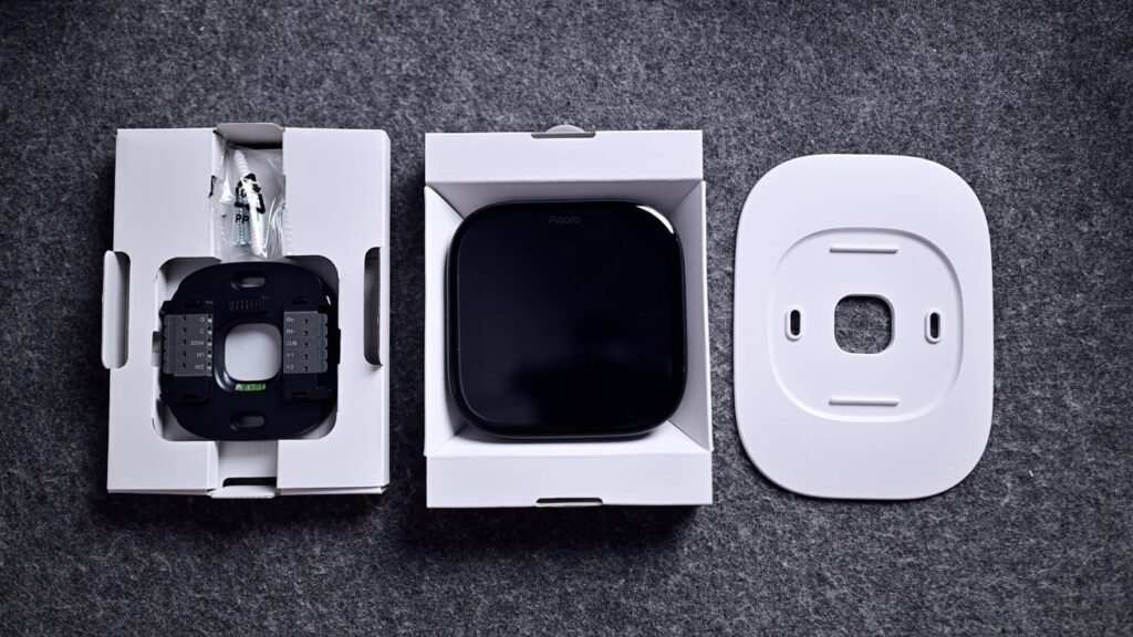 67266-141453-Aqara-W200-Box-Contents-xl.jpg