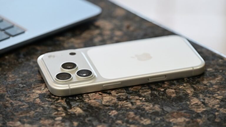 68183-143723-iPhone-17-Pro-Max-counter-facedown-camera-xl.jpg