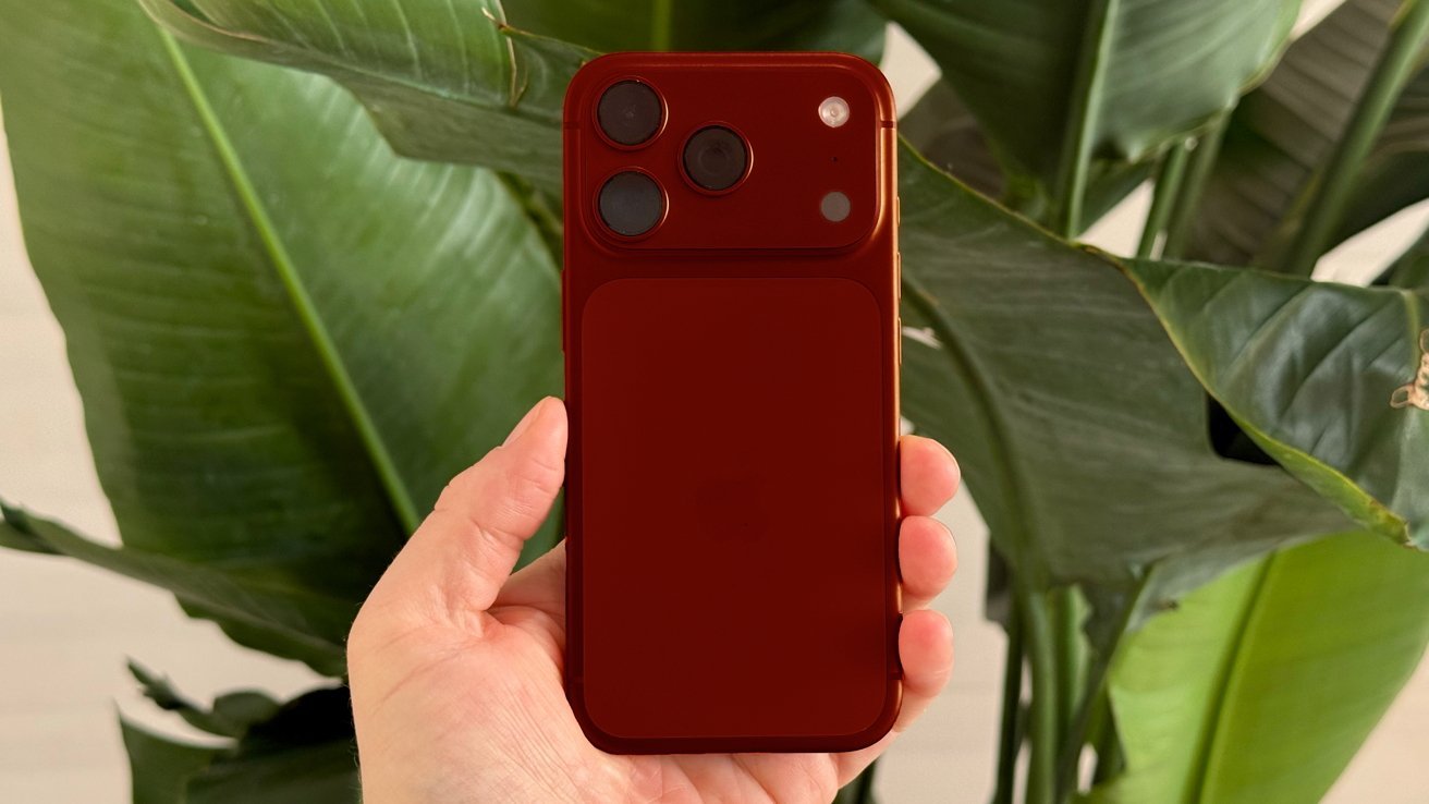 68518-144379-Dark-Cherry-iPhone-18-Pro-Max-xl.jpg
