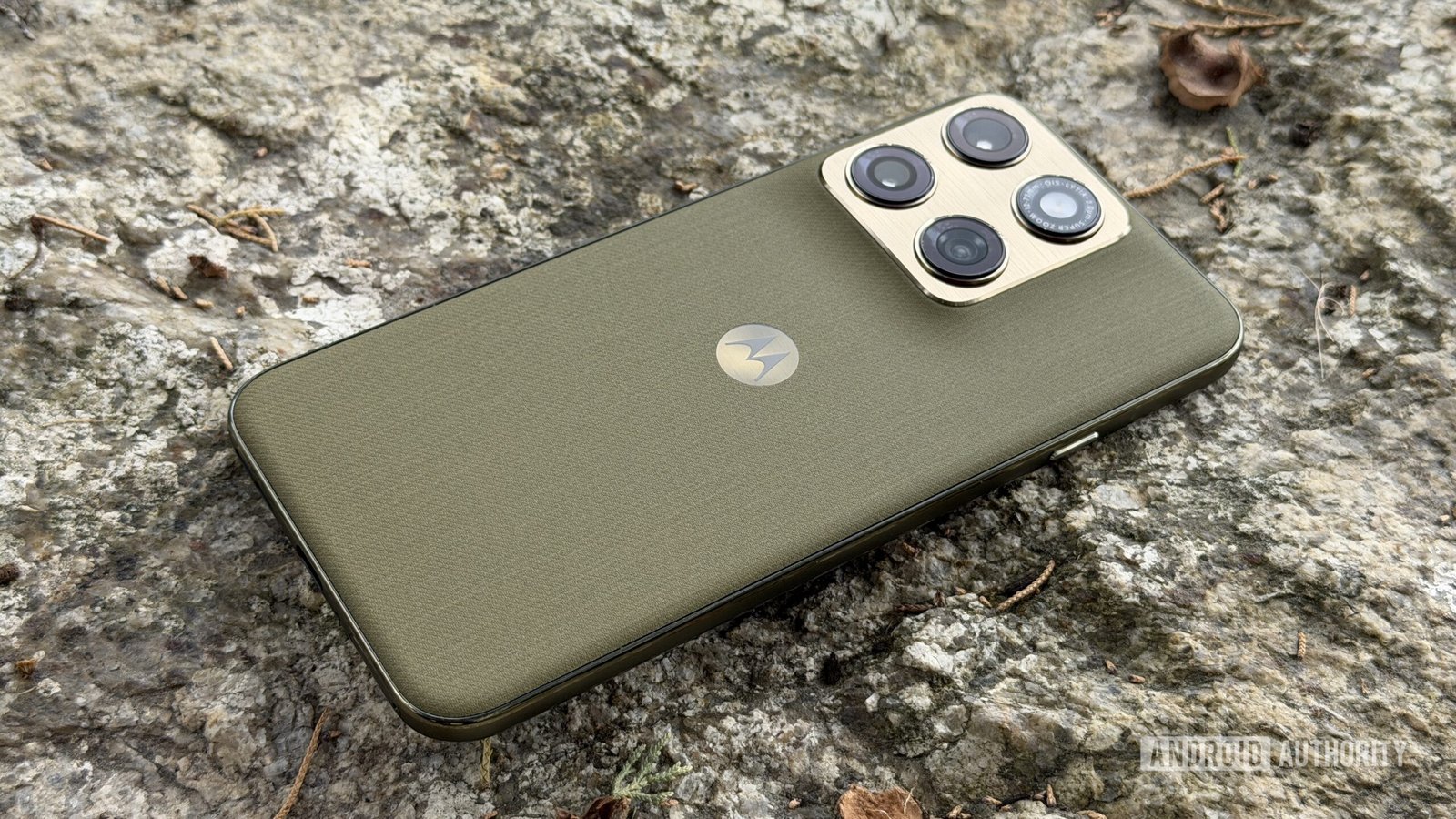 Motorola-Edge-2026-against-rock-scaled.jpg