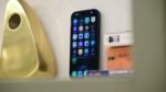 69145-145806-69071-145613-iPhone-18-Pro-Home-Screen-side-xl-xl.jpg