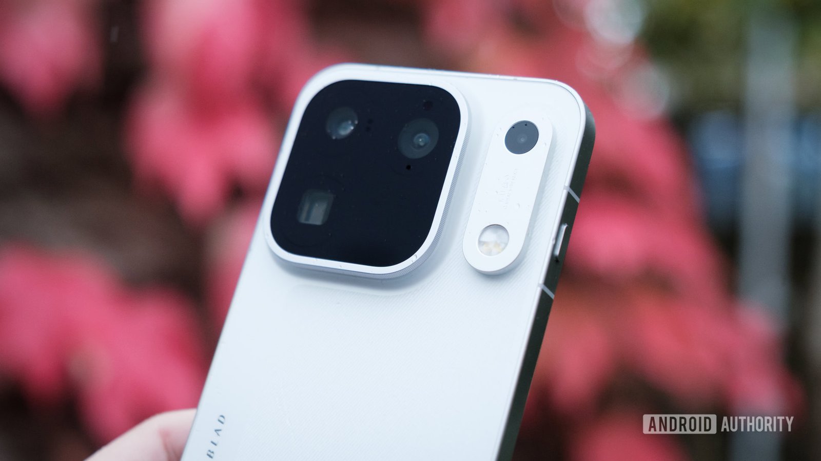 OPPO-Find-X10-Pro-Max-camera-outside.jpg