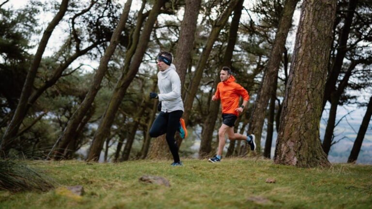 UNA-Watch-vs-Garmin-01-1200x675.jpg